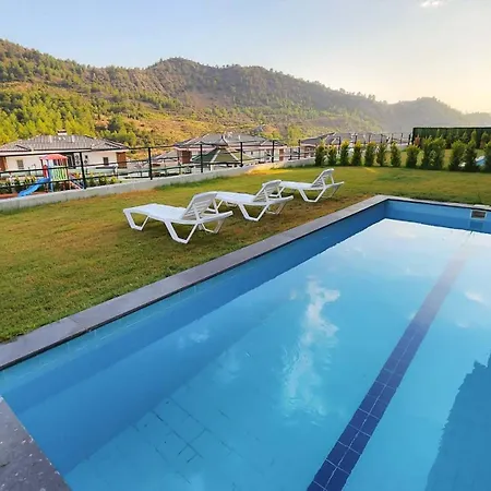 Villa Ala A4 Oezel Havuzlu Dalaman